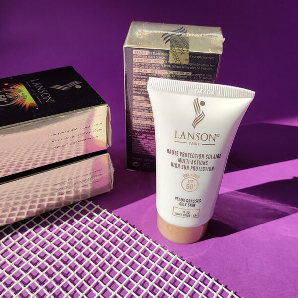 کرم ضدآفتاب رنگی لانسون SPF50 مدل مولتی اکشن شماره 1.5، مناسب پوست‌های چرب، حجم 40 میلی‌لیتر