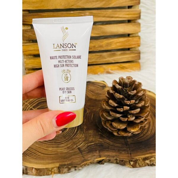 کرم ضدآفتاب رنگی لانسون SPF50 مدل مولتی اکشن شماره 1.5، مناسب پوست‌های چرب، حجم 40 میلی‌لیتر
